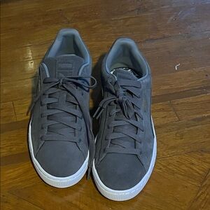 Puma Men's Charcoal Sneakers